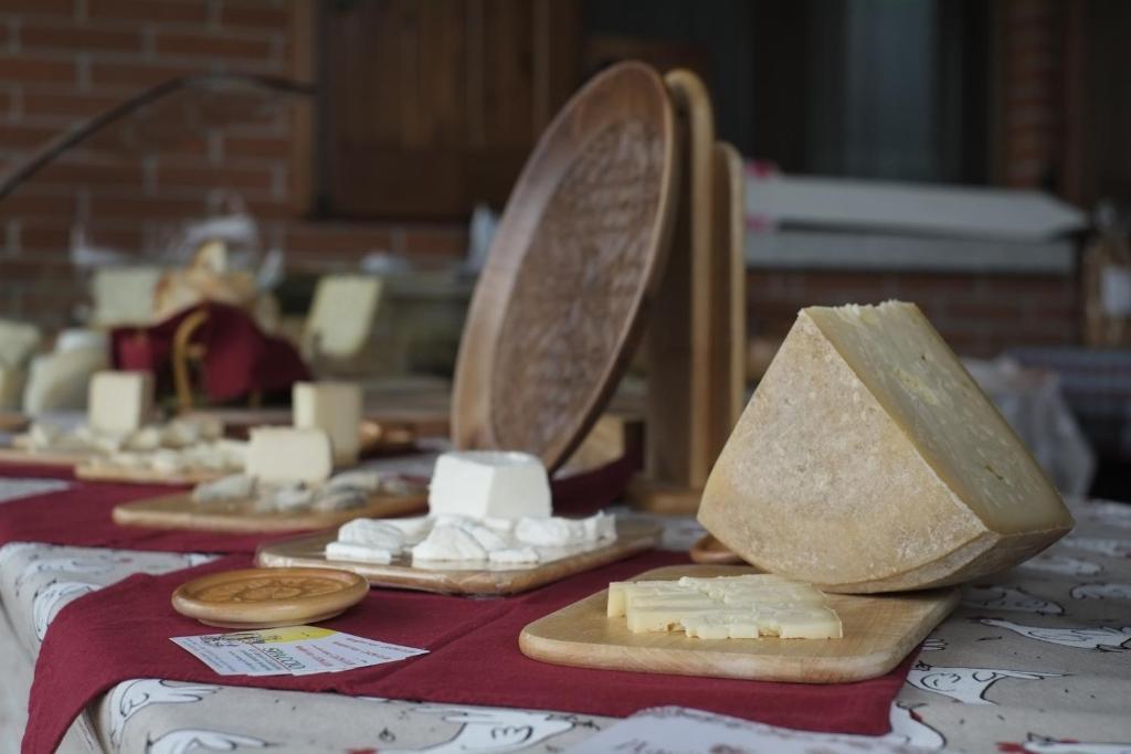 Agriturismo Altana Del Motto Rosso Gattico Esterno foto