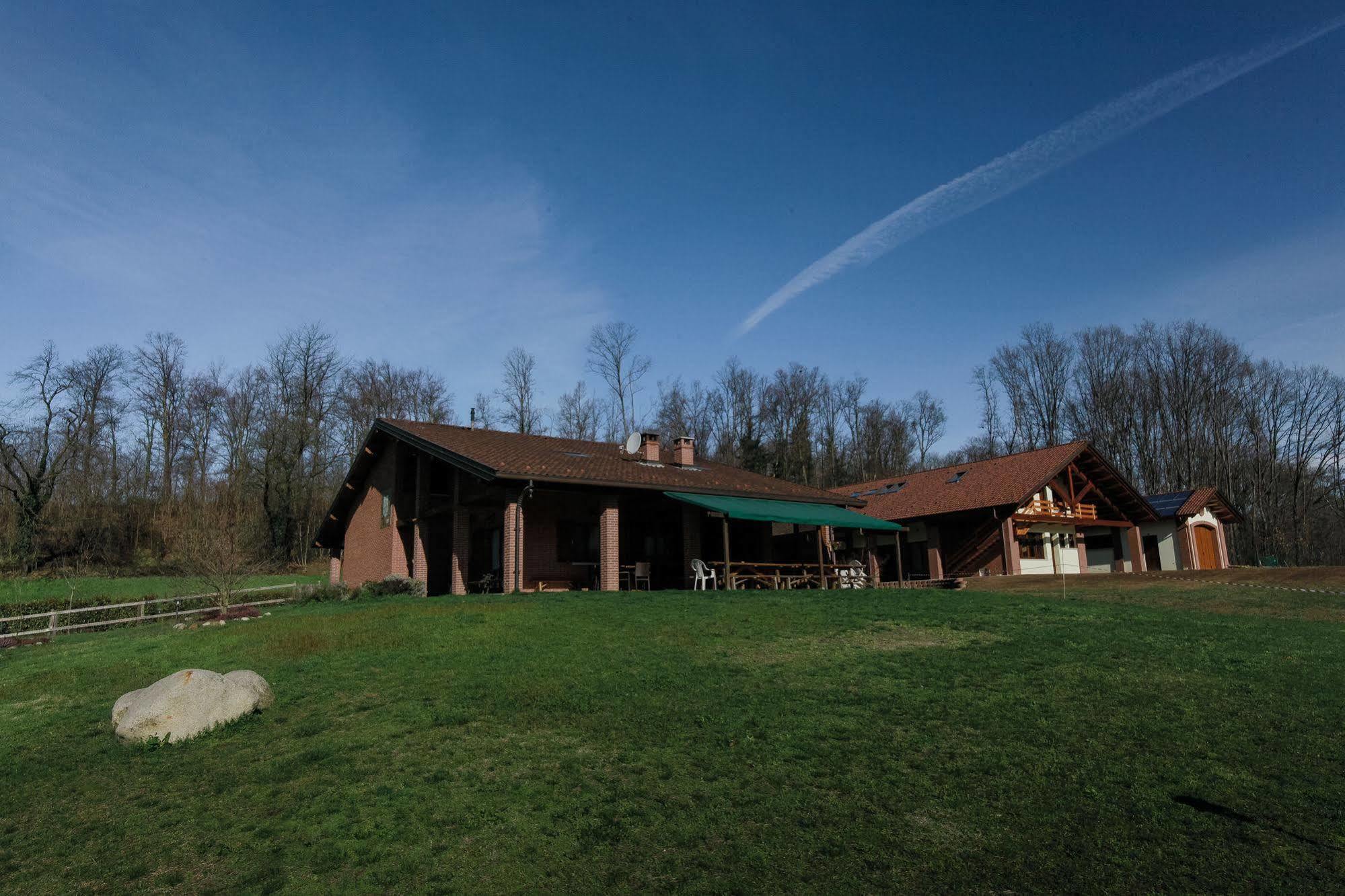 Agriturismo Altana Del Motto Rosso Gattico Esterno foto